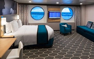 Ultra Spacious Ocean View: (1K) - 3 or 4 guests